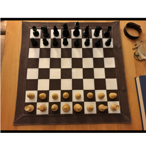 빅 사이즈 19 "X 19" 정품 가죽 체스 판 접이식 휴대용 체스 판 체스 연인 선물 고급 체스 판 - Product Image 1