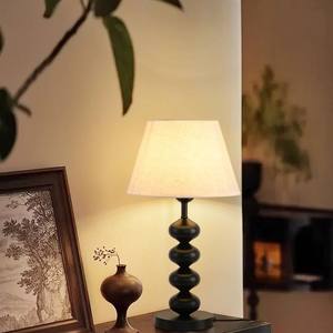Lámpara de Mesa de Estilo Retro Francés, Luz Ambiental Creativa y Sofisticada, Estilo Vintage Americano, Decorativa para Dormitorio y Sala de Estar - Product Image 2