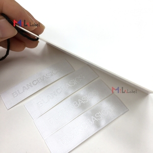 Bán Buôn Tùy Chỉnh Nhãn Hiệu Riêng Quần Áo Nhãn Thiết Kế Logo Quần Áo Tagger Nhãn Satin Với End-Fold Quần Áo Tag - Product Image 6
