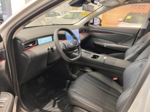 Dongfeng Fengshen L8 PHEV 2025 Édition Idéale 112KM, Véhicule Électrique à Autonomie Étendue, Recharge Rapide en 0,3h, SUV Ultra Autonomie 1339km - Product Image 4