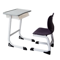 Bureau d'étudiant au design simple ensemble de table et de chaises pour l'école primaire mobilier de salle de classe bureau et chaise pour école unique à vendre