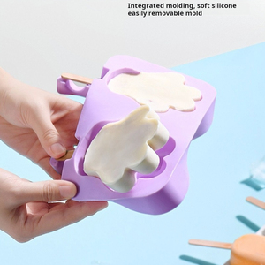 Best Selling Verão Usando Bpa Free Mini Silicone Ice Cream Ferramentas Ice Picolé Molde Com Varas De Madeira - Product Image 5