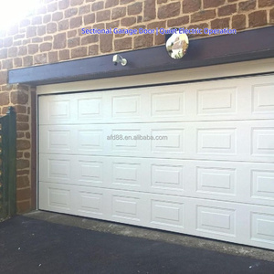Portes de <span class=keywords><strong>garage</strong></span> sectionnelles résidentielles avec panneaux pliables pour maximiser l'espace intérieur du <span class=keywords><strong>garage</strong></span>, adaptées aux maisons familiales - Product Image 2