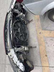 Original de alta calidad para <span class=keywords><strong>Mercedes</strong></span> <span class=keywords><strong>Benz</strong></span> GLE W177 W205 C180 <span class=keywords><strong>C200</strong></span> C300 Kit de cuerpo de cara delantera de parachoques delantero a bajo <span class=keywords><strong>precio</strong></span> - Product Image 5