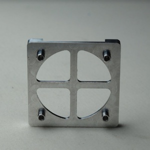 Fraisage CNC de précision pour support carré en alliage d'aluminium usiné avec 4 broches de positionnement pour machines - Product Image 1