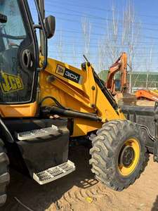 Retroexcavadora JCB TLB 3CX 4CX de Segunda Mano, Buen Precio, Maquinaria de Construcción Usada, Sin Año de Fabricación ni Horas de Trabajo - Product Image 2