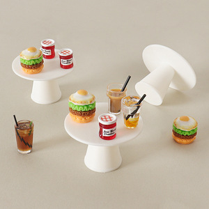 Modelo <span class=keywords><strong>de</strong></span> mesa en miniatura <span class=keywords><strong>de</strong></span> simulación Hamburg Jam & Juice para <span class=keywords><strong>casa</strong></span> <span class=keywords><strong>de</strong></span> <span class=keywords><strong>muñecas</strong></span>, adornos <span class=keywords><strong>de</strong></span> hamburguesas y té con leche, decoraciones DIY - Product Image 4