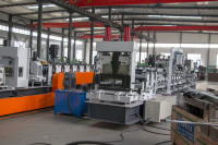 Machine de profilage à grande vitesse FORWARD pour profilés en C, machine à cadre en acier avec une longue durée de vie