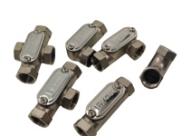 Boîtier de commande/boîte de connexion à quatre canaux antidéflagrant IP65 en aluminium et acier inoxydable, modèle YHXe-C-1 Shanghai