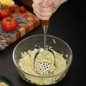 Utensilio de Cocina Manual de Acero Inoxidable para el Hogar, Prensa Manual para Apretar Papas y Ajo, Ideal para Bebés - Product Image 6