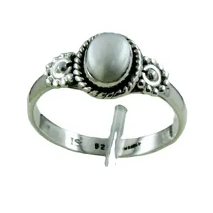 Pleasing 925 Sterling Silver Pearl Gem Stone Ring Jewelry Supplier India