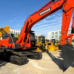 รถขุดตีนตะขาบ Doosan DX225LCA มือสอง ของแท้จากเกาหลี น้ำหนัก 21.5 ตัน เครื่องยนต์ไฮดรอลิก เกียร์บ็อกซ์ มอเตอร์ สำหรับงานก่อสร้าง - Product Image 1