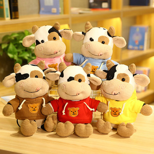 Adorable Peluche de Vaca Blanca y Negra Habie con Suéter Rojo y Blanco, Juguete para Niños, Almohada Suave, Decoración, Regalos - Product Image 3