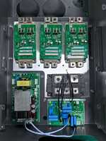 Convertisseur de fréquence triphasé 90-110KW 380V pour moteur électrique avec contrôleur de vitesse, transformateur et convertisseur élévateur de tension AC