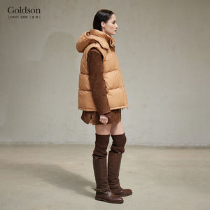 여성용 카멜 후드 다운 조끼 | 나일론 안감과 전면 로고가있는 민소매 방수 방풍 겨울 아우터 - Product Image 3