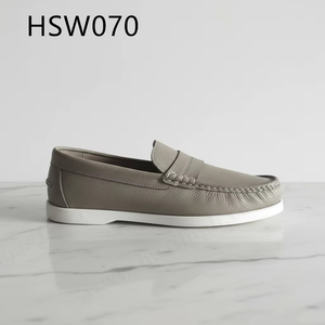 LXG, Zapatos Náuticos de Cuero Repujado de Primera Calidad para el Mercado Europeo, Estilo Máscara, Elegantes y Resistentes, para Hombre/Mujer, Color Verde Salvia, HSW070 - Product Image 1
