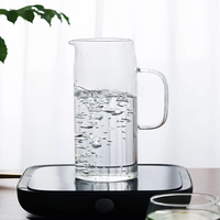 Teko Teh Es Kaca Ramah Lingkungan Modern dengan Tutup Bambu Kayu, Saringan Stainless Steel, Gagang, dan Wadah Kaca Besar untuk Air Panas/Dingin