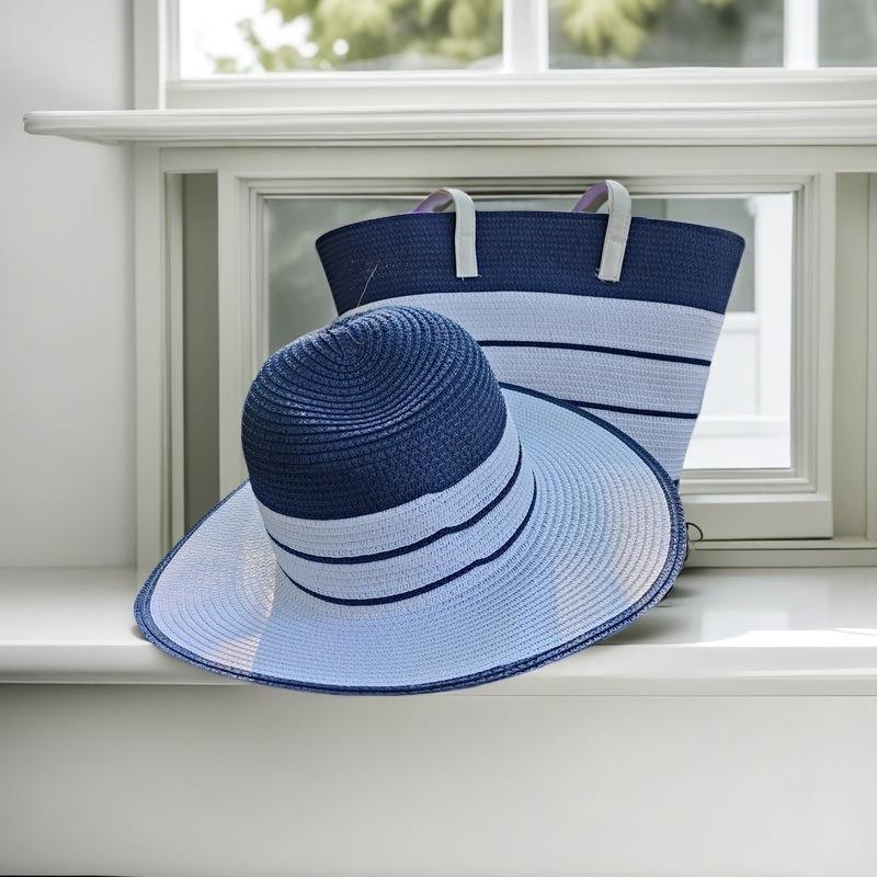 Bleu marine avec du blanc