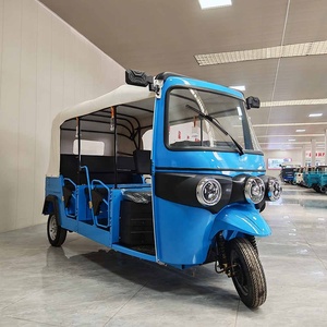 Triciclo Eléctrico de 3 Plazas Tipo Tuktuk Taxi Bajaj, 4000W 72V de Calidad - Product Image 2