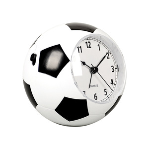 Personnalisé enfants dessin animé <span class=keywords><strong>Football</strong></span> réveil Reloj muet décor à la maison bureau créatif <span class=keywords><strong>Football</strong></span> bureau Table horloge - Product Image 3