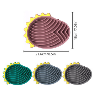 Tazón de silicona para perros, antideslizante, anti-estrangulamiento, para comer lentamente, con ventosa y tapete antideslizante para lamer. - Product Image 4