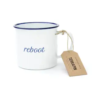 Taza de Metal Personalizada OEM, de Acero, con Esmalte Blanco, para <span class=keywords><strong>Cerveza</strong></span>, Agua, Leche, Vino, Café, Té, con Etiqueta de Papel para Colgar - Product Image 1