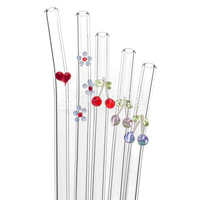 Ensemble de pailles en verre borosilicate coloré cerise avec capuchons assortis, réutilisables, compatibles lave-vaisselle et micro-ondes, lot de 6 pièces pour