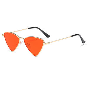 Gafas de <span class=keywords><strong>Sol</strong></span> para Niños, Estilo Europeo Americano, Triangulares, Punk, Metálicas, Protección UV400, Estilo Príncipe, para Transmisiones en Vivo - Product Image 1