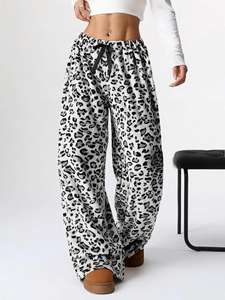 Pantalons à imprimé léopard pour l'automne et l'hiver - Streetwear cool et décontracté pour femmes, pantalons à jambes larges et droites, vêtements pour femmes - Product Image 4