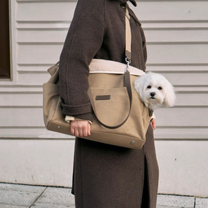 Bolsas de Transporte para Mascotas, Multifuncionales, Transpirables, para Animales Pequeños, Diseño Personalizado de Lujo, Bolsa de Transporte para Mascotas al Aire Libre, Bolsa de Transporte Suave para Mascotas - Product Image 1