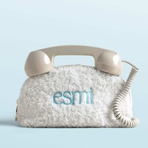 Fashion Wool <b>Toiletry</b> <b>Bag</b> Teddy Velvet Fluffy Shell-Shaped Portable Embroidered Logo Makeup <b>Bag</b> For Travel - Product Image 6