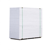 Panneau stratifié en mousse PVC colorée haute densité 8 mm, isolant, résistant à la corrosion, ignifuge et résistant à l'humidité pour