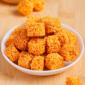 <span class=keywords><strong>Bolas</strong></span> de ramen picantes y crujientes de 55g para aperitivos chinos, <span class=keywords><strong>bolas</strong></span> de fideos saludables, caja de bolsa de aperitivos instantáneos fritos picantes dobles deliciosos - Product Image 5