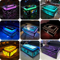 Suite de mobilier KTV professionnel, table basse en verre rétroéclairée RGB, table lumineuse en acier inoxydable durable, bar lounge de qualité supérieure