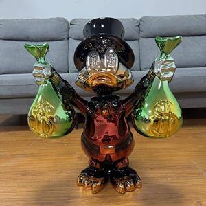 Sculpture de Mickey Mouse <span class=keywords><strong>en</strong></span> fibre de résine faite à la main personnalisée Statue de <span class=keywords><strong>dessin</strong></span> animé de Donald Duck artisanat personnalisé pour la décoration extérieure de la maison - Product Image 6