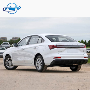 SAIC Roewe I5 Nuova Berlina Compatta a Benzina con Trasmissione Manuale, Turbo Euro VI 1.5L - Product Image 5