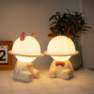 Nouveau bébé veilleuse noël dessin animé renne Rechargeable petit monstre lampe LED Silicone veilleuse pour <span class=keywords><strong>chambre</strong></span> <span class=keywords><strong>d</strong></span>'enfants - Product Image 1