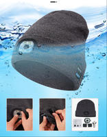 Berretto Lavorato a Maglia con Luce LED Ricaricabile USB, Cappello Invernale Unisex ad Alta Potenza, 100% Acrilico con Motivo a Quadri Vintage