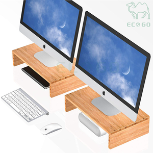 Support d'ordinateur portable en bambou massif Eco Go, durable, écologique, avec un design moderne et un logo gravé au laser pour le bureau à domicile - Product Image 3