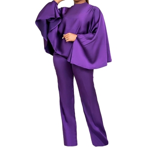 Damen 2-teiliges Freizeit-Set aus Satin mit Fledermaus-T-Shirt und Hose mit weitem Bein von Sehe Fashion - Product Image 4