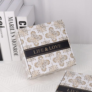 Wholesale Customization Fashion Exquisite <b>Corrugated</b> <b>Paper</b> Shipping Gift Box With Your Own Logo - Product Image 6