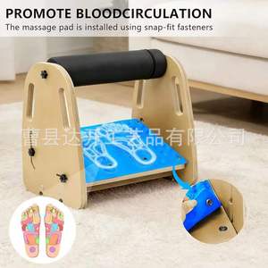 Masseur de pieds en bois avec coussin de massage pour la relaxation des pieds et la promotion de la circulation sanguine - Product Image 1
