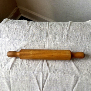 Rouleau à pâtisserie en bois à finition lisse pour accessoires de pâtisserie - Product Image 1
