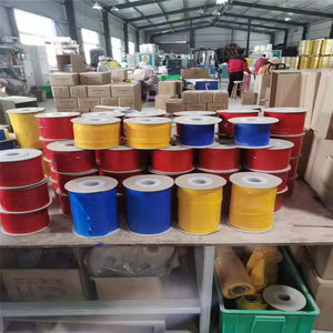 Trampa Adhesiva de Doble Cara No Tóxica de 20cm*100m para el Control de Insectos en Huertos - Product Image 2