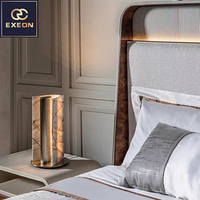 Meubles de luxe modernes, lit souple sur mesure italien, design de chambre à coucher de luxe, lit de haute qualité