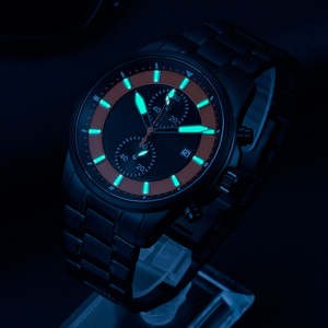 Montre à quartz de luxe YM91 avec logo personnalisé, design de créateur, 40 mm, cristal saphir, acier inoxydable, résistante à l'eau, analogique vintage - Product Image 4