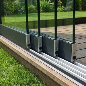Parete Divisoria in Vetro Senza Telaio, Porte Scorrevoli Interne in Vetro con 4 Binari, Vetrate per Patio - Product Image 1