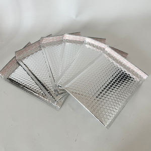 Sobre de correo de burbujas de 2 mil ecológico plateado personalizado, biodegradable para embalaje de ropa, entrega de regalo para envío de zapatos - Product Image 5