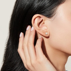 Boucles d'oreilles clous en moissanite couleur D clarté VVS1, diamant de laboratoire, or blanc 14K, argent sterling S925 - Product Image 2