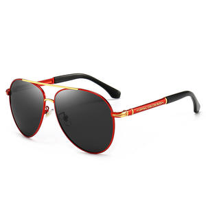 Gafas <span class=keywords><strong>de</strong></span> sol deportivas polarizadas para hombre <span class=keywords><strong>de</strong></span> moda <span class=keywords><strong>de</strong></span> alta calidad personalizadas <span class=keywords><strong>2021</strong></span> para conducir <span class=keywords><strong>de</strong></span> noche en verano gafas <span class=keywords><strong>de</strong></span> rendimiento - Product Image 6